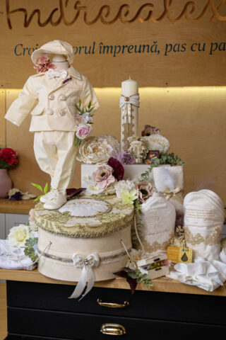 Set complet botez (trusou) - Felix - crem vanilie