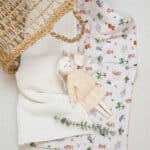 Păturică Pufoasă cu Printuri Vesele pentru Bebe - Ivoire