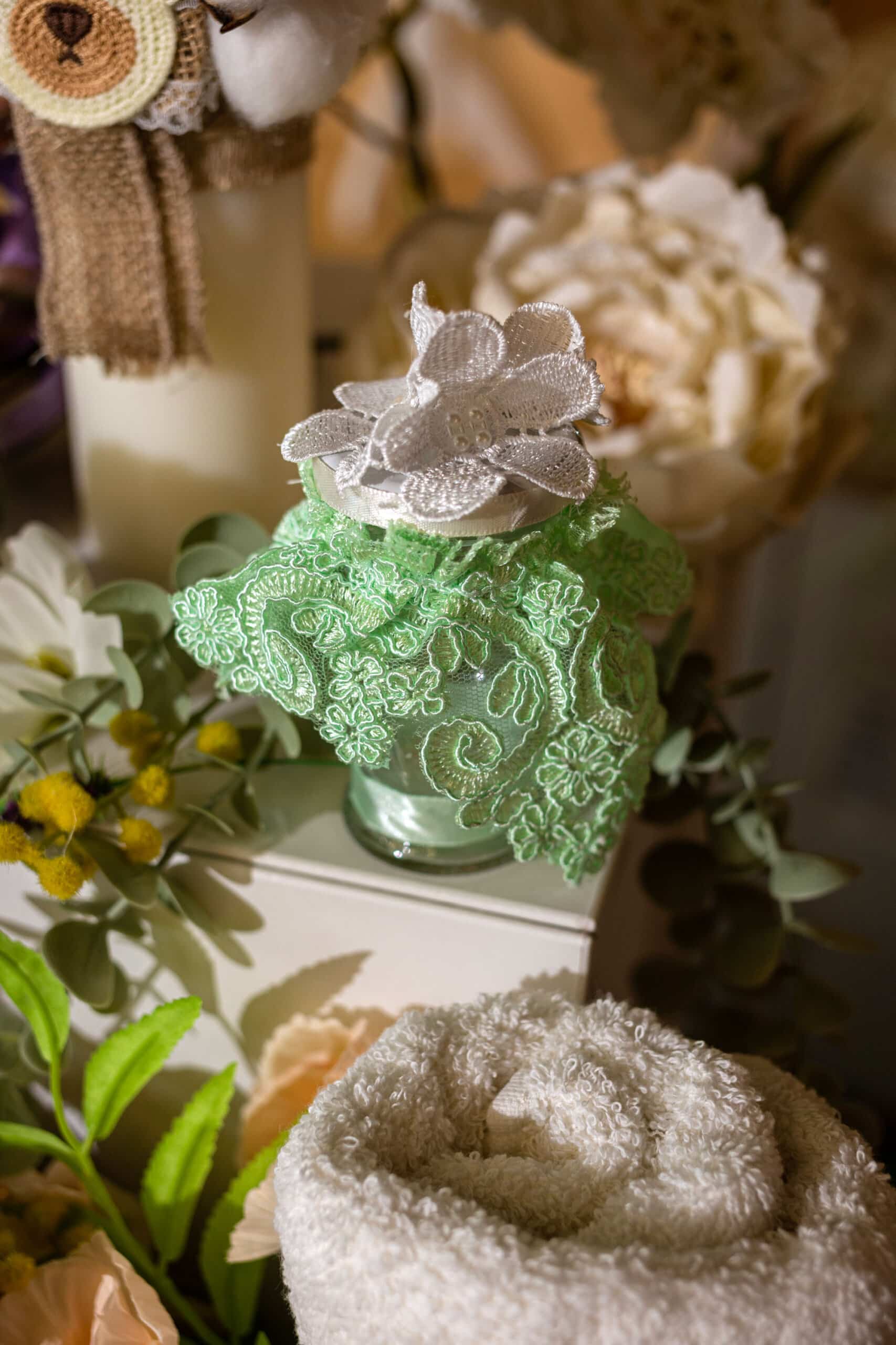 Set complet botez (trusou) - Sebastian - verde mentă 15 Set complet botez (trusou) - Sebastian - verde mentă - imagine 15