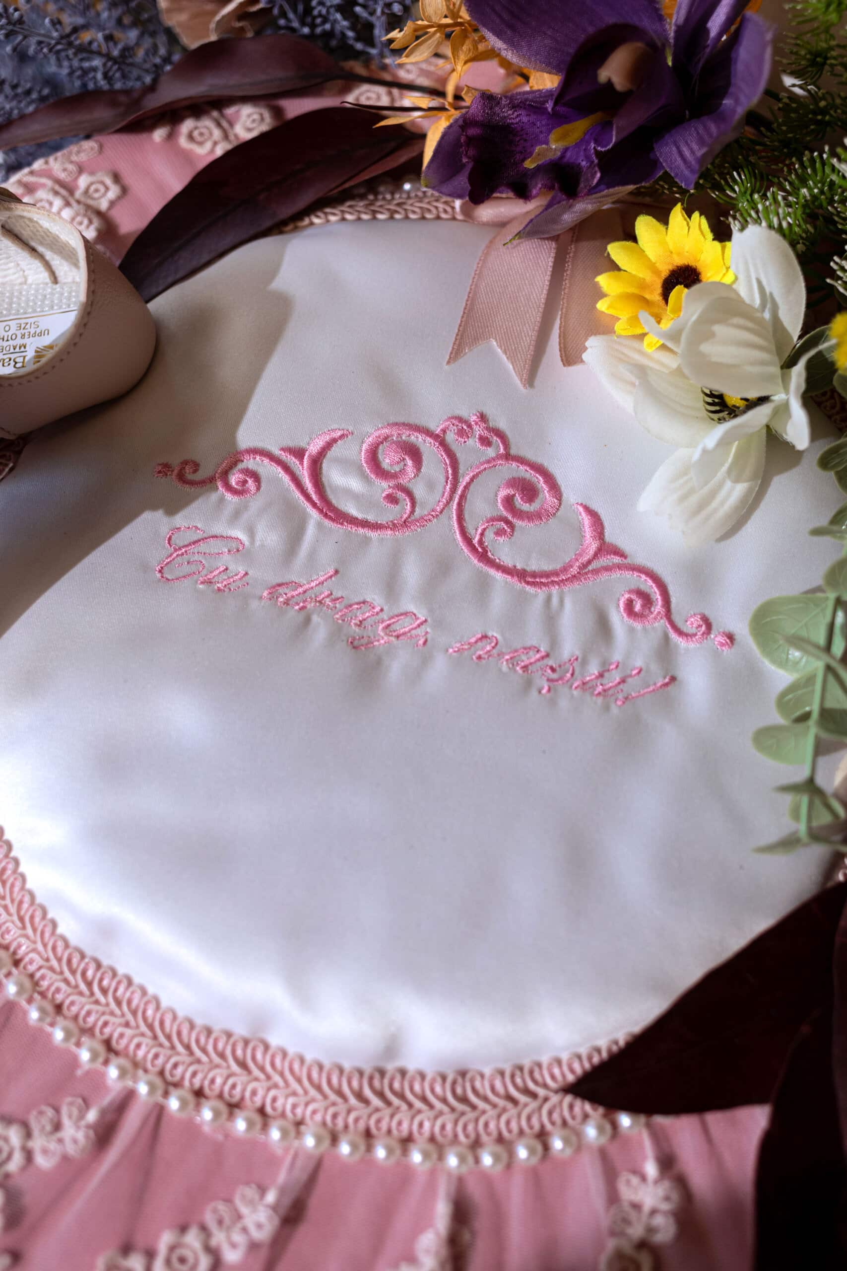 Set complet botez (trusou) - Catherine - roz - mânecă lungă 5 Set complet botez (trusou) - Catherine - roz - mânecă lungă - imagine 5