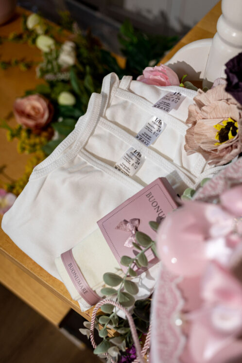 Set complet botez (trusou) - Anne + Claire - roz - imagine 13