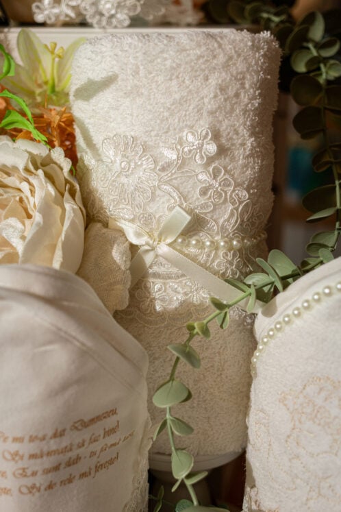 Set complet botez (trusou) - Fleur - ivoire - imagine 9