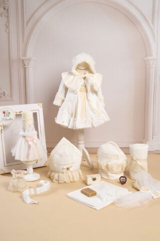 Set Domnița Maria + Palton Anne + Trusou + Lumânare