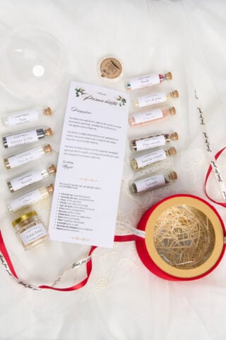 set-prima-baita-set-ritual-si-traditii-rosu.4