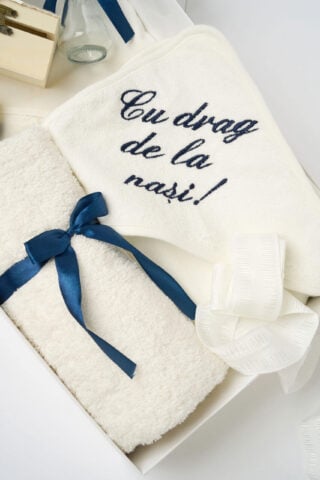 trusou-botez-simplu-bleumarin-3