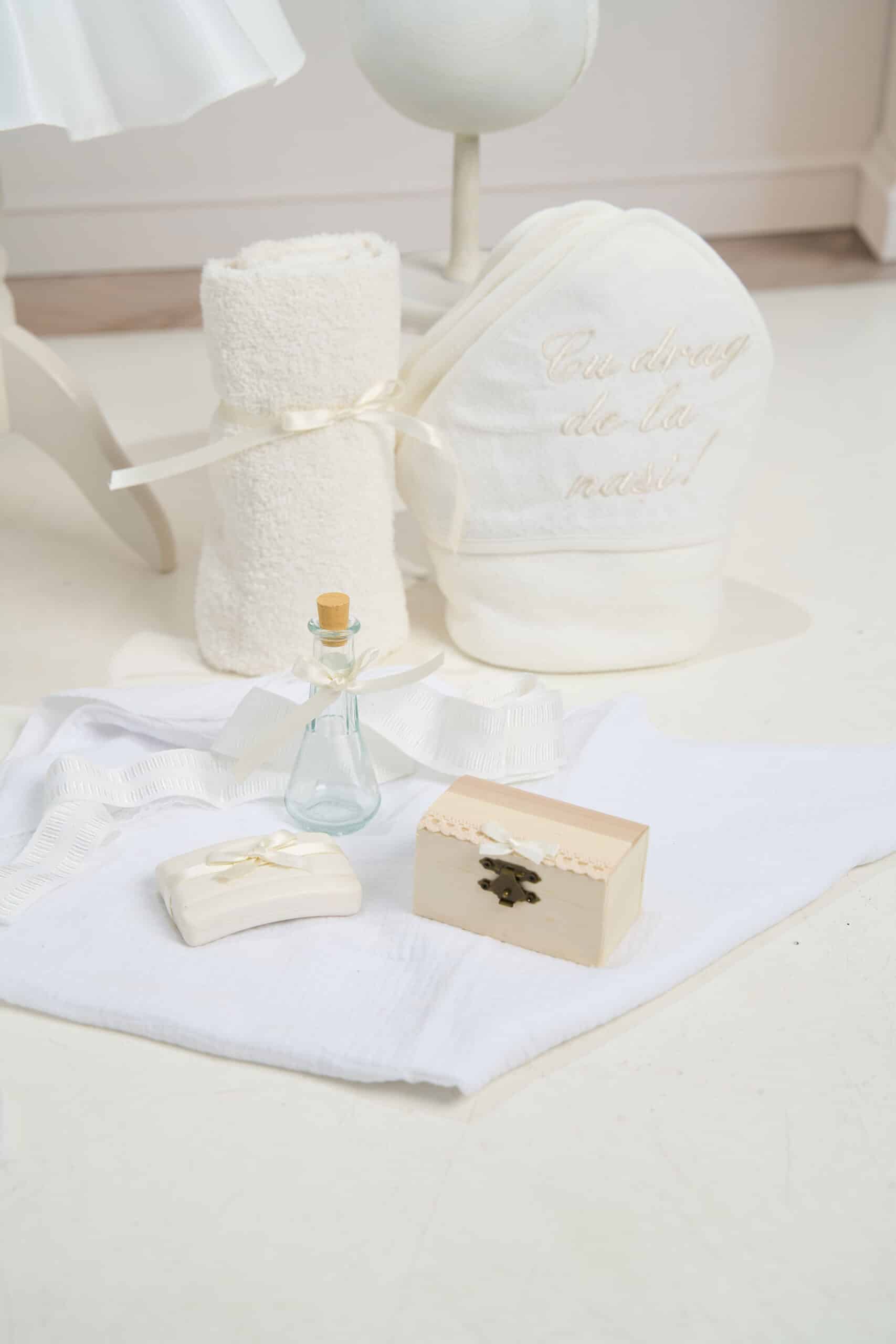 Set Monroe Ivoire + Trusou + Lumânare 2 Set Monroe Ivoire + Trusou + Lumânare - imagine 2