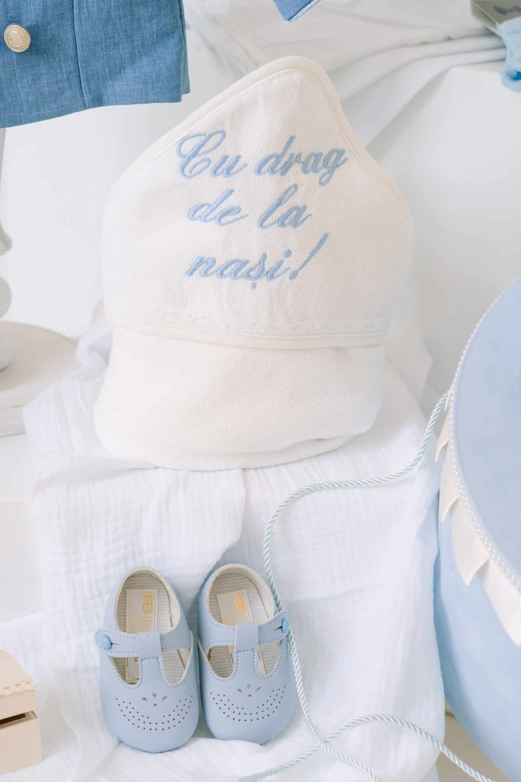 Set complet botez (trusou) - Noah - albastru 7 Set complet botez (trusou) - Noah - albastru - imagine 7