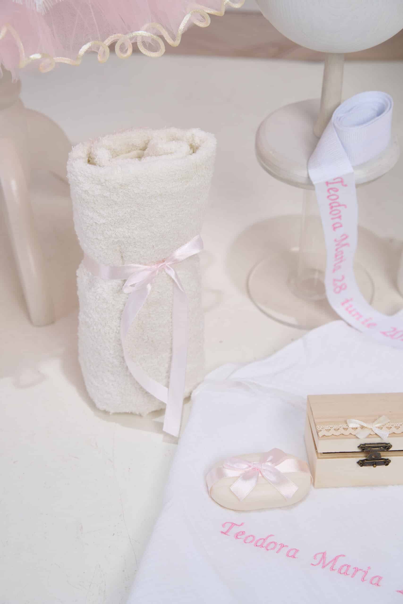 Set Miss Coco roz + Trusou + Lumânare 2 Set Miss Coco roz + Trusou + Lumânare - imagine 2