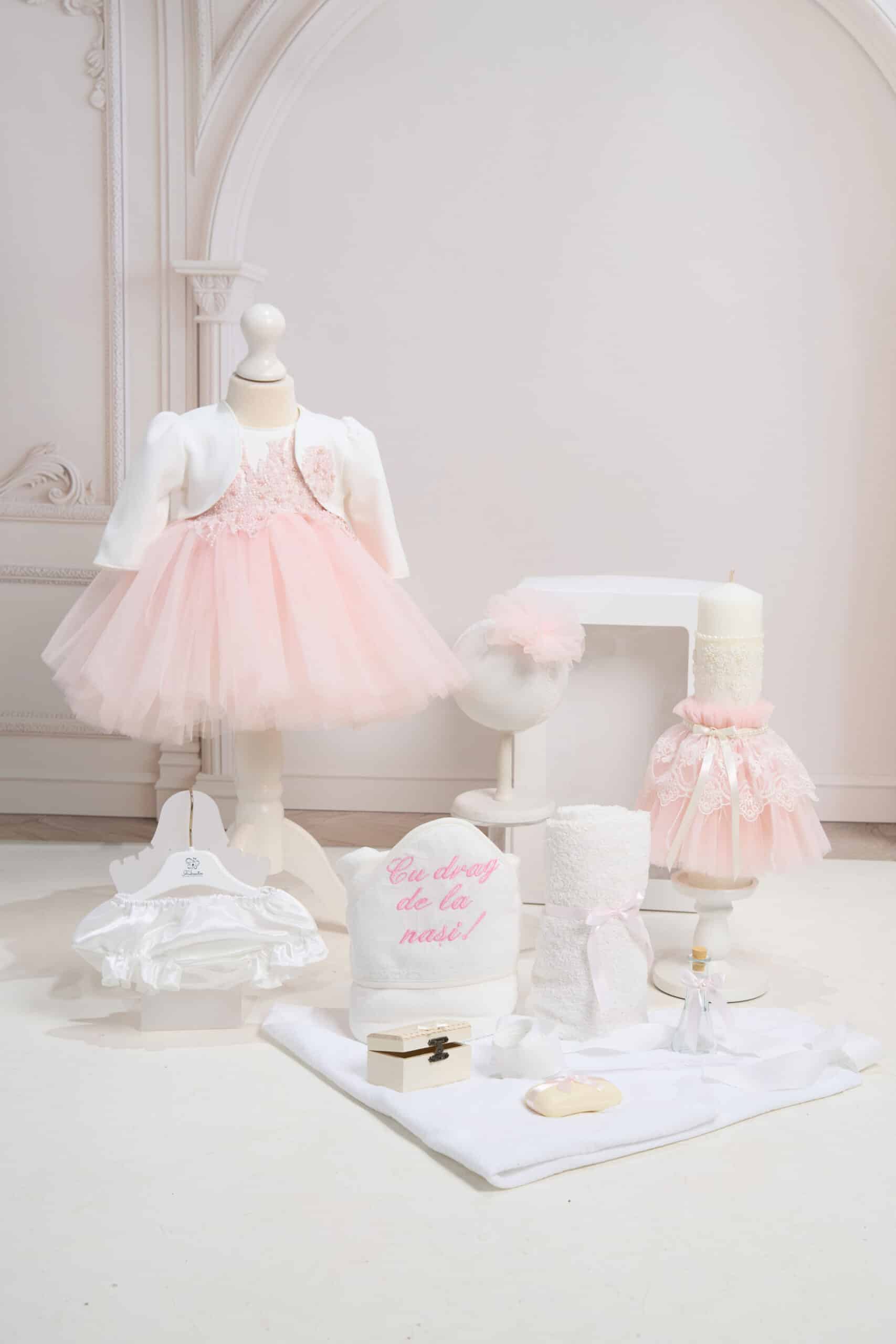 Set Fete Rose Barbie + Trusou + Lumânare 1 Set Fete Rose Barbie + Trusou + Lumânare