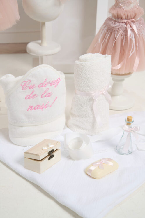Set Fete Rose Vintage + Trusou + Lumânare - imagine 3