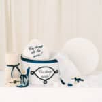 Pachet botez -20% REDUCERE – Cufăr buretat + Trusou PureBebe - bleumarin