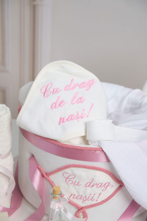 Pachet botez -20% REDUCERE – Cufăr buretat + Trusou PureBebe - roz - imagine 4
