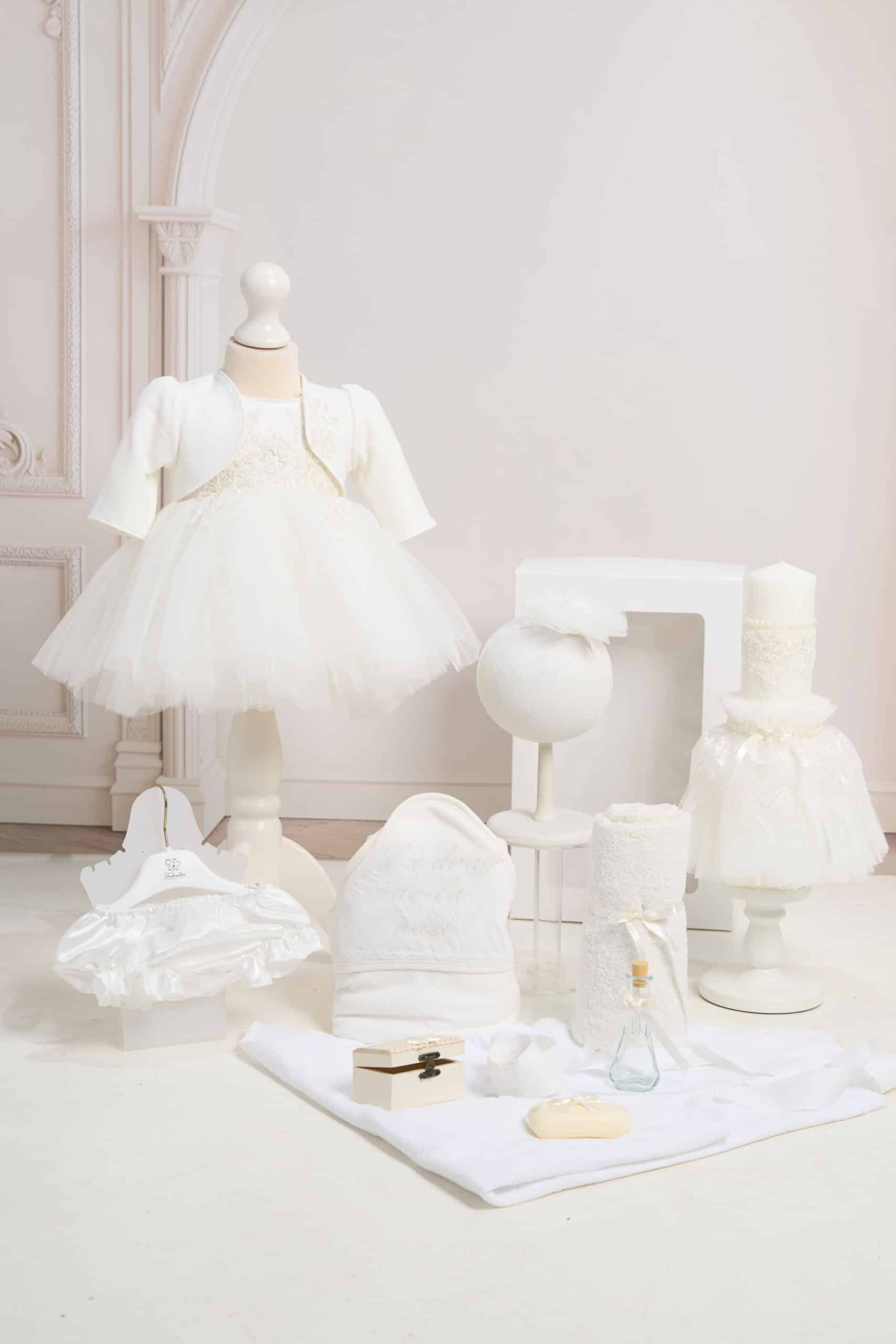 Set Fete Margot + Trusou + Lumânare 1 Set Fete Margot + Trusou + Lumânare