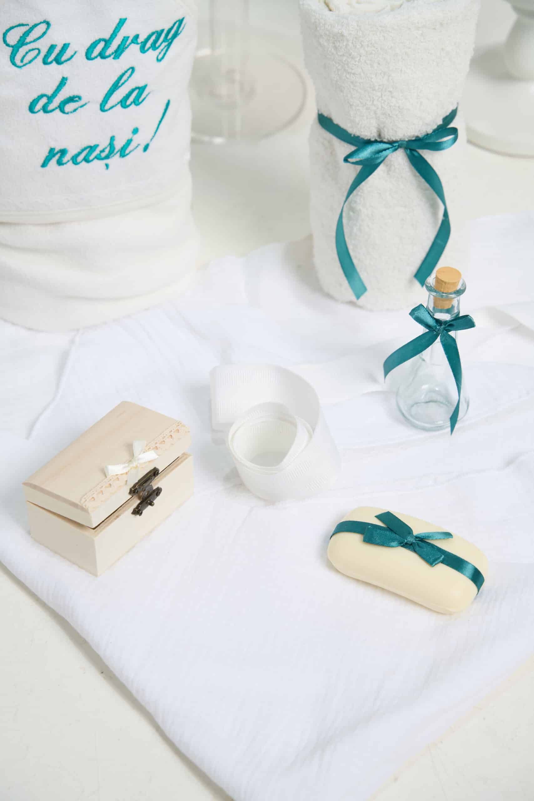 Set Fete Turcoaz + Trusou + Lumânare 7 Set Fete Turcoaz + Trusou + Lumânare - imagine 7