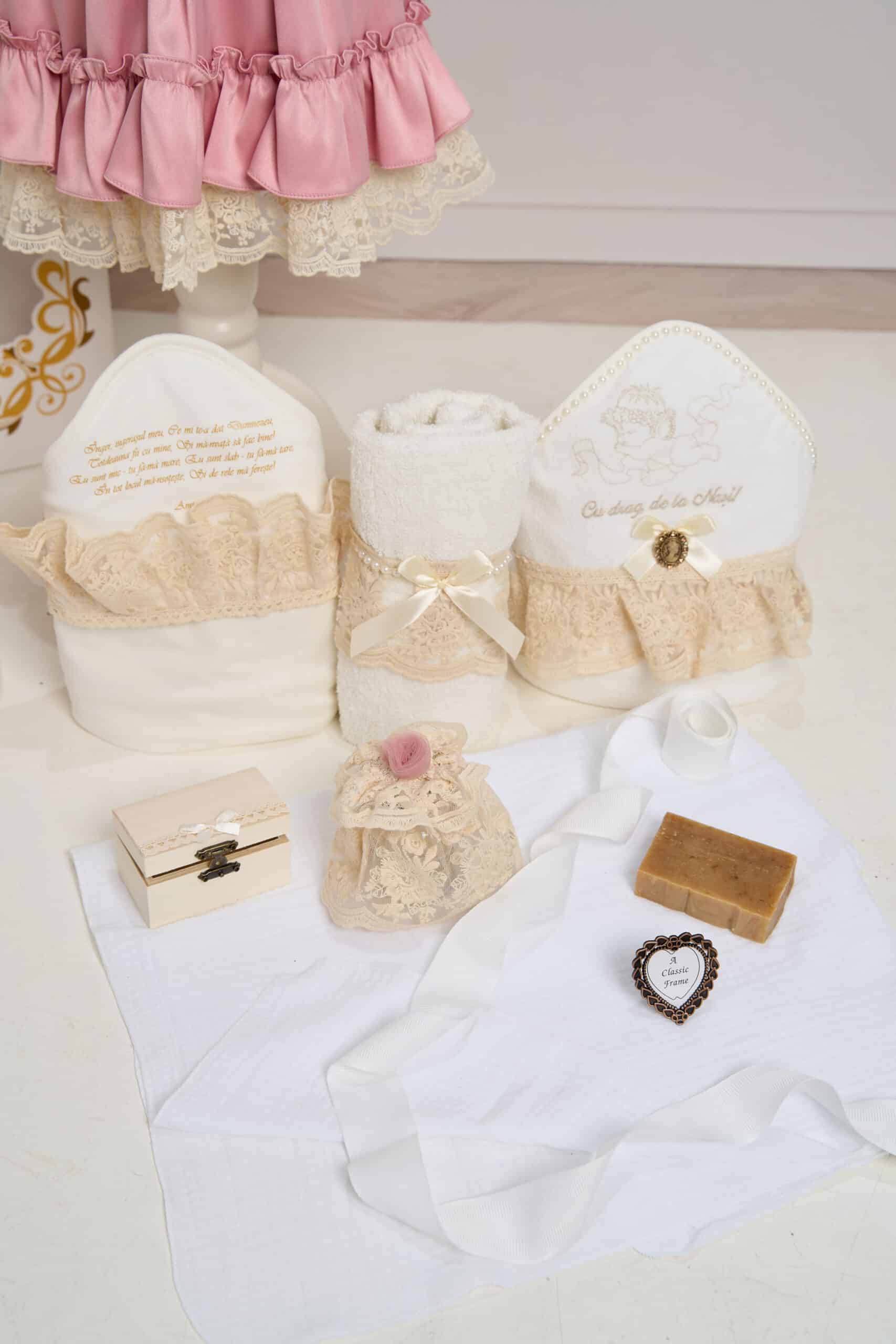 Set Iris + Trusou + Lumânare - roz-vintage 2 Set Iris + Trusou + Lumânare - roz-vintage - imagine 2