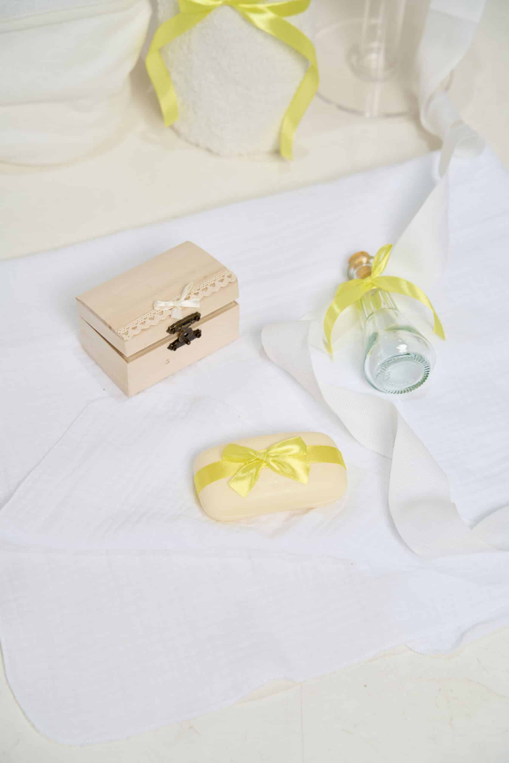 Set David galben + Trusou + Lumânare 4 Set David galben + Trusou + Lumânare - imagine 4