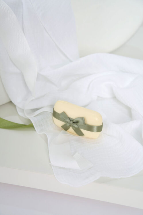 Pachet botez -20% REDUCERE – Cufăr buretat + Trusou PureBebe - olive - imagine 4