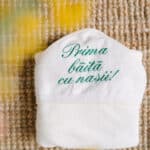 Prosop cu Capișon pentru bebeluși - Prima Băiță cu Nașii - verde