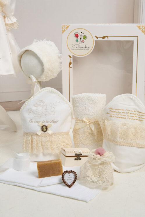 Set botez Celeste și palton Anne + Trusou + Lumânare - ivoire - imagine 8