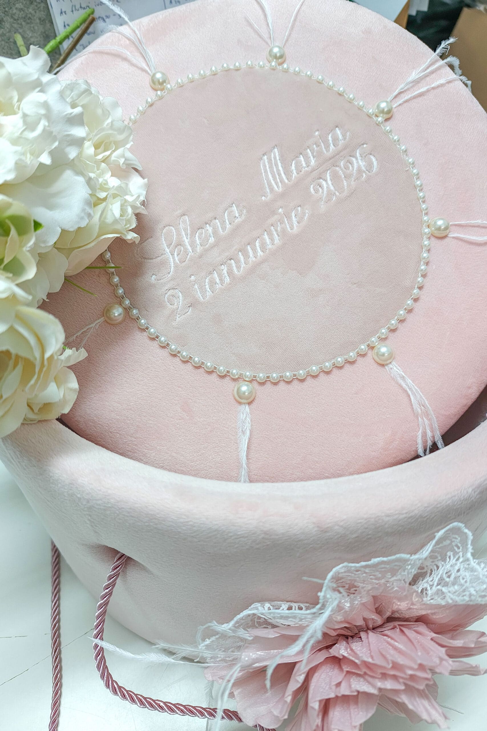 Pachet botez -20% REDUCERE – Cufăr FLOARE buretat + Trusou PureBebe - roz 2 Pachet botez -20% REDUCERE – Cufăr FLOARE buretat + Trusou PureBebe - roz - imagine 2