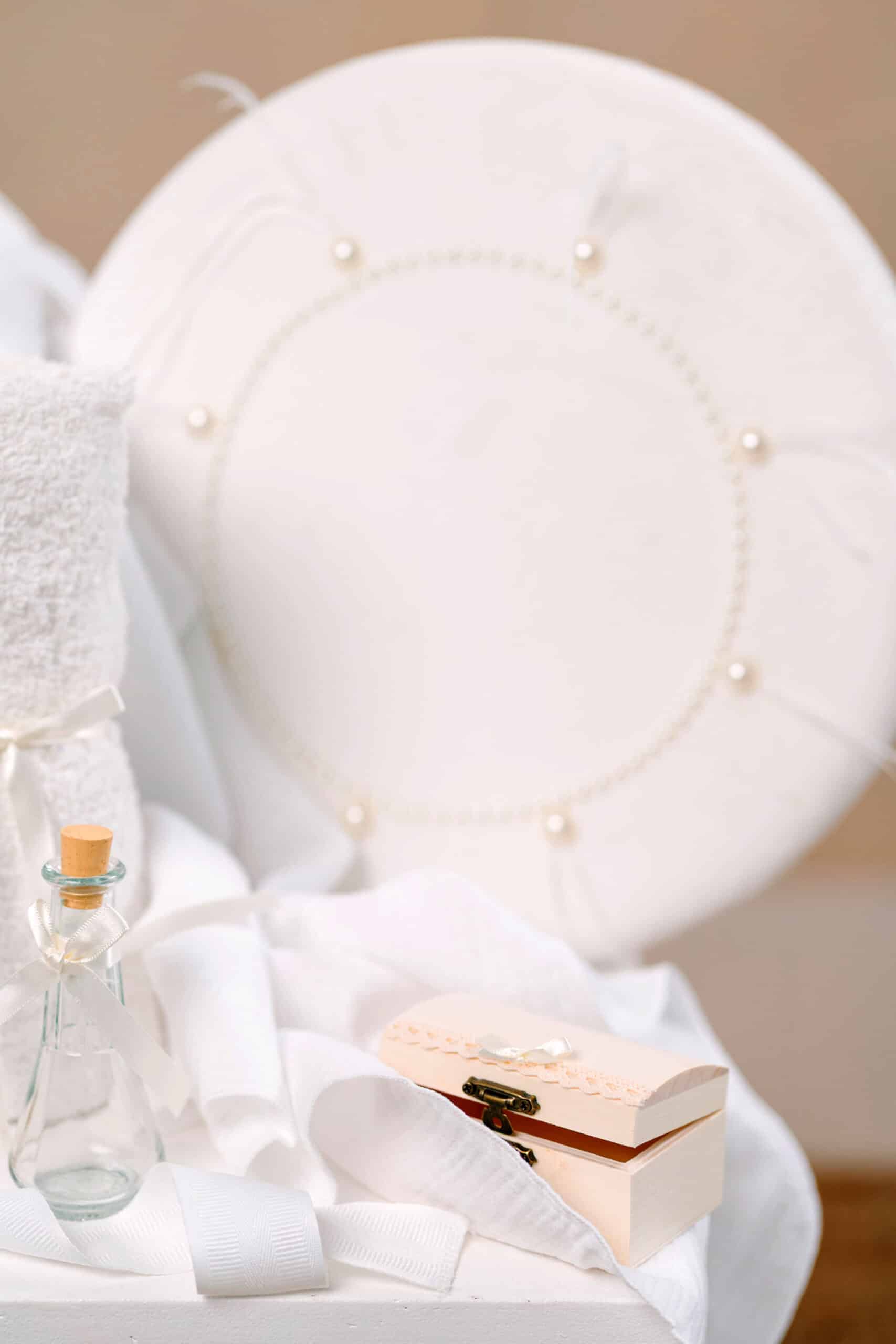 Pachet botez -20% REDUCERE – Cufăr FUNDĂ buretat + Trusou PureBebe - ivoire 5 Pachet botez -20% REDUCERE – Cufăr FUNDĂ buretat + Trusou PureBebe - ivoire - imagine 5