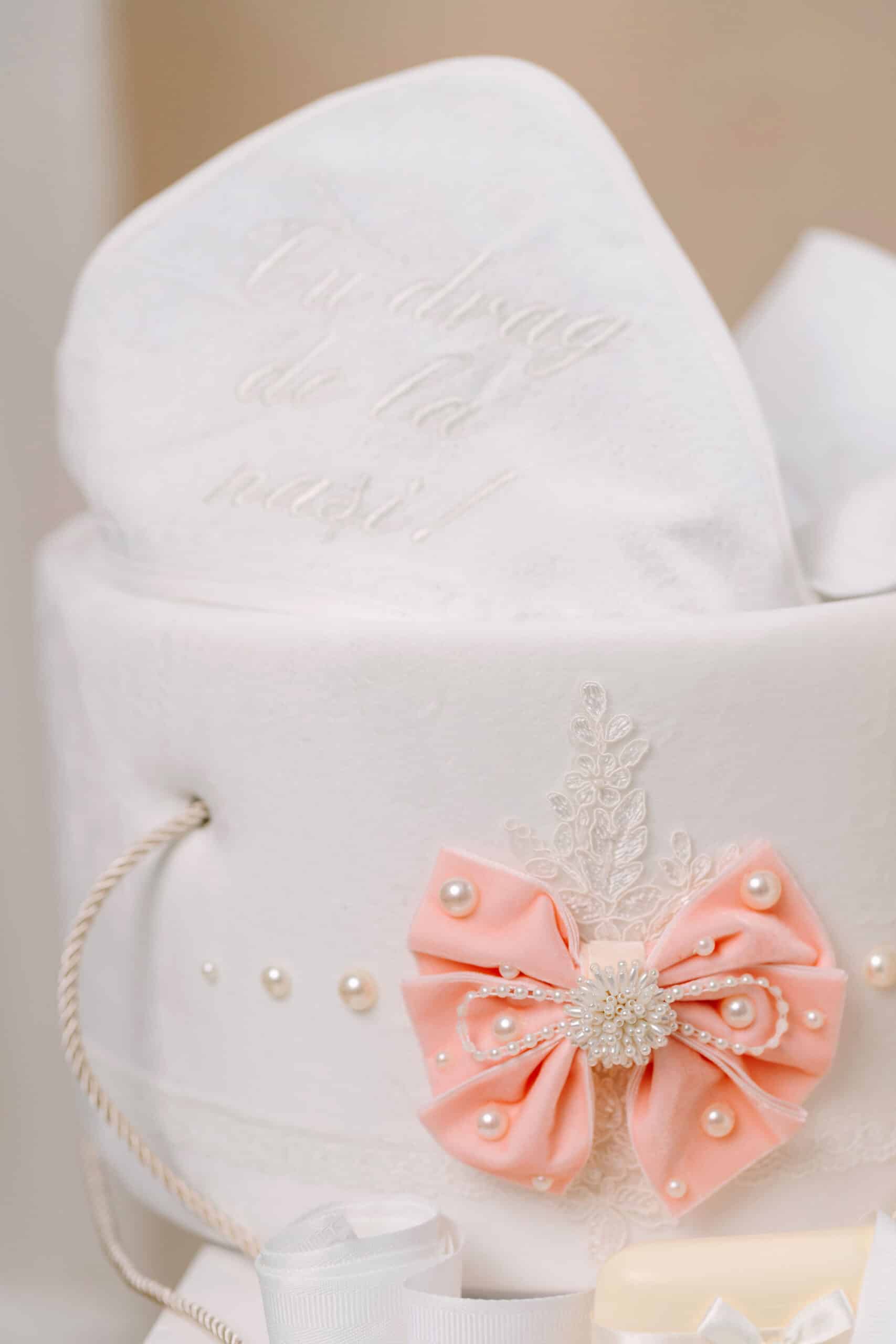 Pachet botez -20% REDUCERE – Cufăr FUNDĂ buretat + Trusou PureBebe - ivoire 2 Pachet botez -20% REDUCERE – Cufăr FUNDĂ buretat + Trusou PureBebe - ivoire - imagine 2