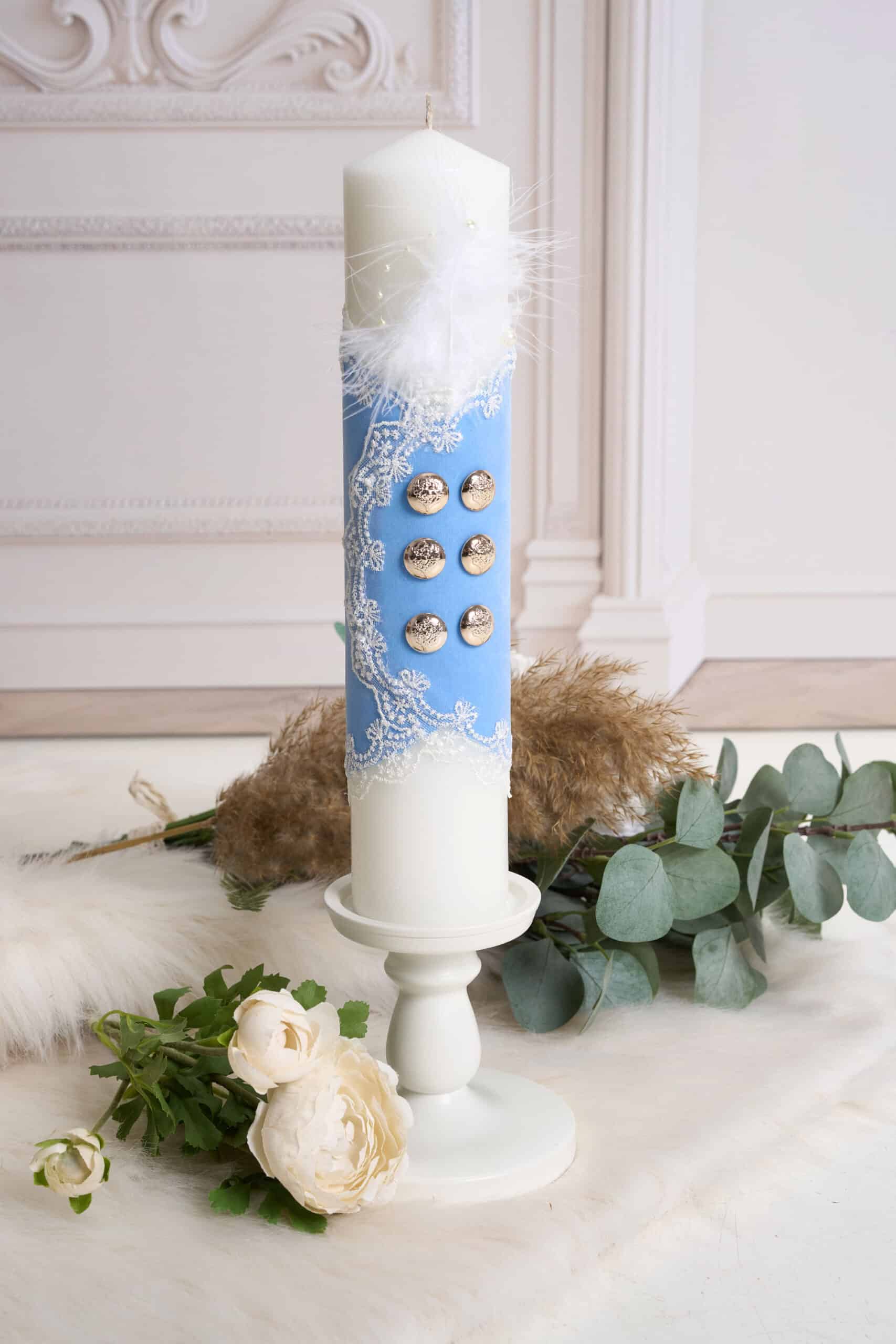 Lumânare botez A34 - bleu 1 Lumânare botez cu decor și pene