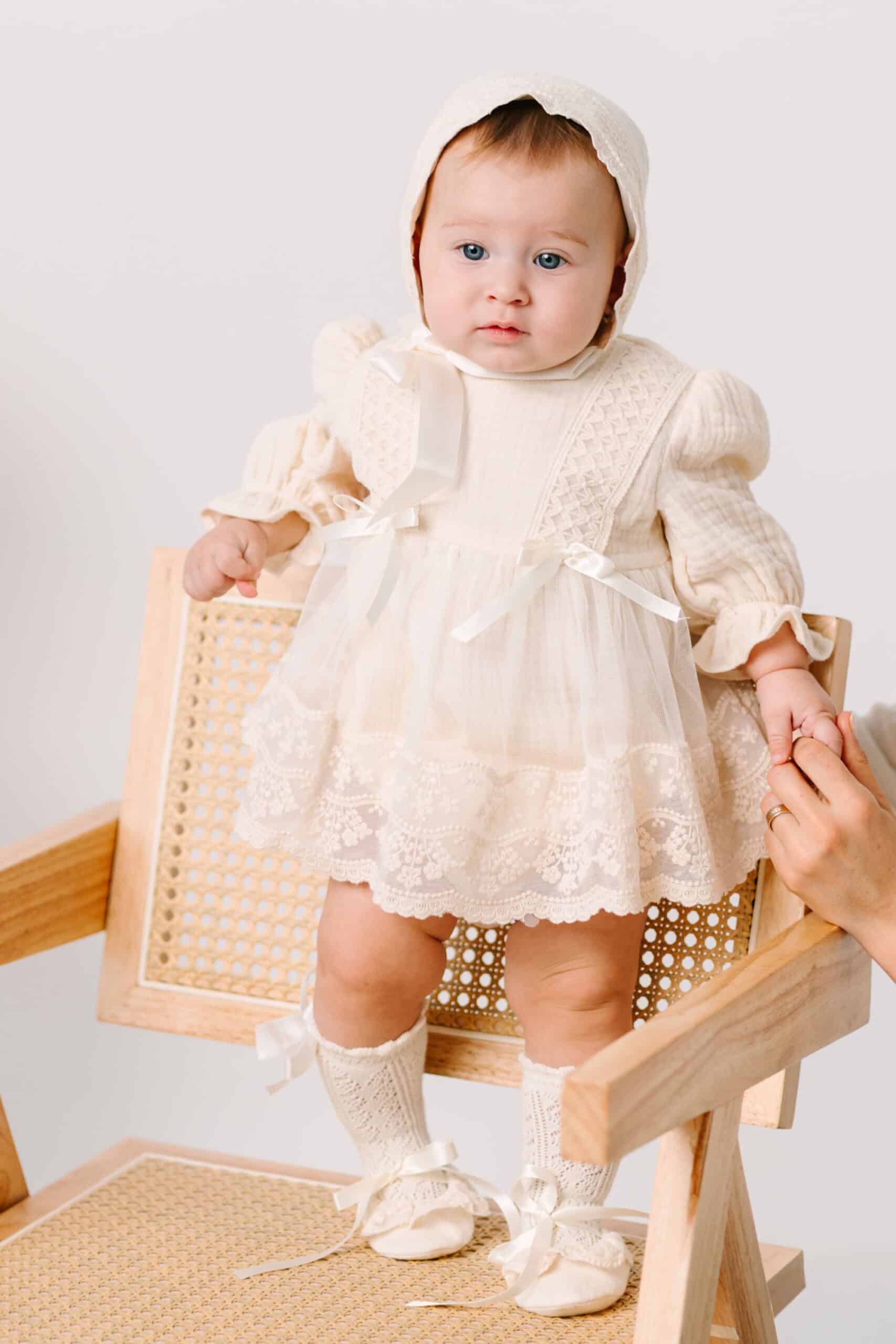 Salopetă bebe Tip Rochiță din Muselină în 3 Straturi cu Tull și Dantelă - 3 piese - ivoire 1 Salopetă bebe Tip Rochiță din Muselină