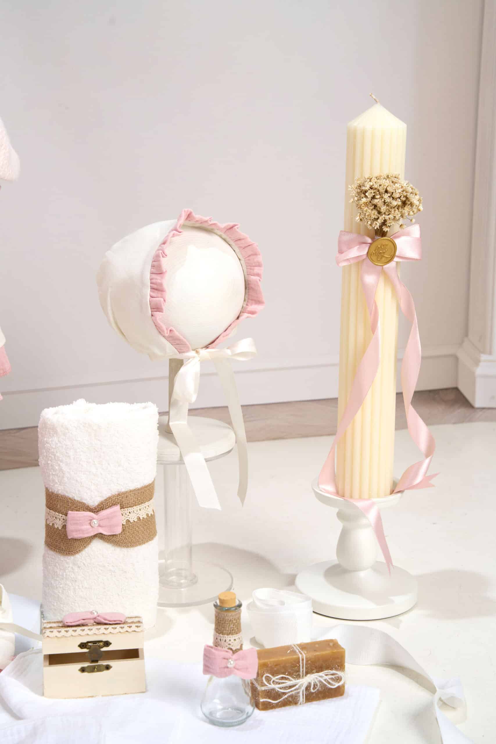 Set esențial botez Petit Coeur și Capă + Trusou + Lumânare - ivoire 3 Set esențial botez Petit Coeur și Capă + Trusou + Lumânare - ivoire - imagine 3