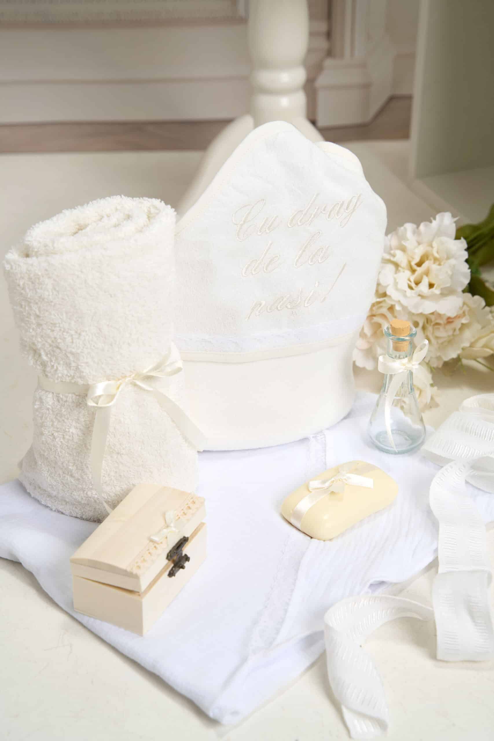 Set botez complet botez (trusou) - Olympia - ivoire - Varianta 2 5 Set botez complet botez (trusou) - Olympia - ivoire - Varianta 2 - imagine 5