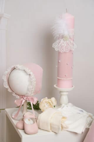 Lumânare botez A37 – Perle, Jabou și Pene - Roz