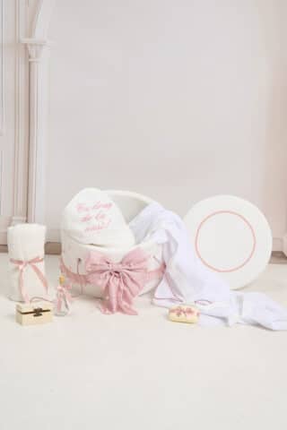 Pachet botez -20% REDUCERE – Cufăr Borangic buretat + Trusou PureBebe - roz