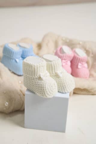 Botoșei tricotați 0-3luni - alb