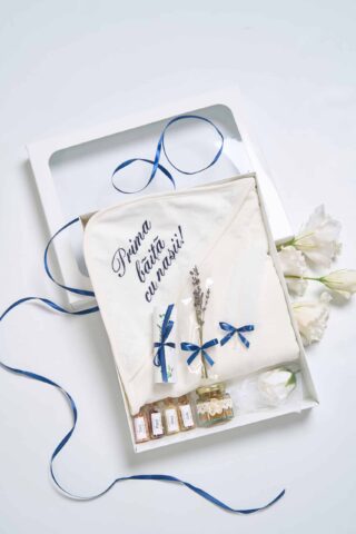Cutie Pentru Prima Baita Cu Nasii Bleumarin