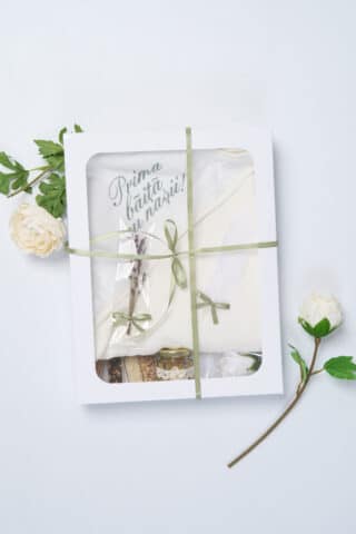 Set Cutie “Prima Băiță cu Nașii” - Tradiție, Iubire și Binecuvântare - olive