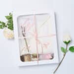 Set Cutie “Prima Băiță cu Nașii” - Tradiție, Iubire și Binecuvântare - roz vintage