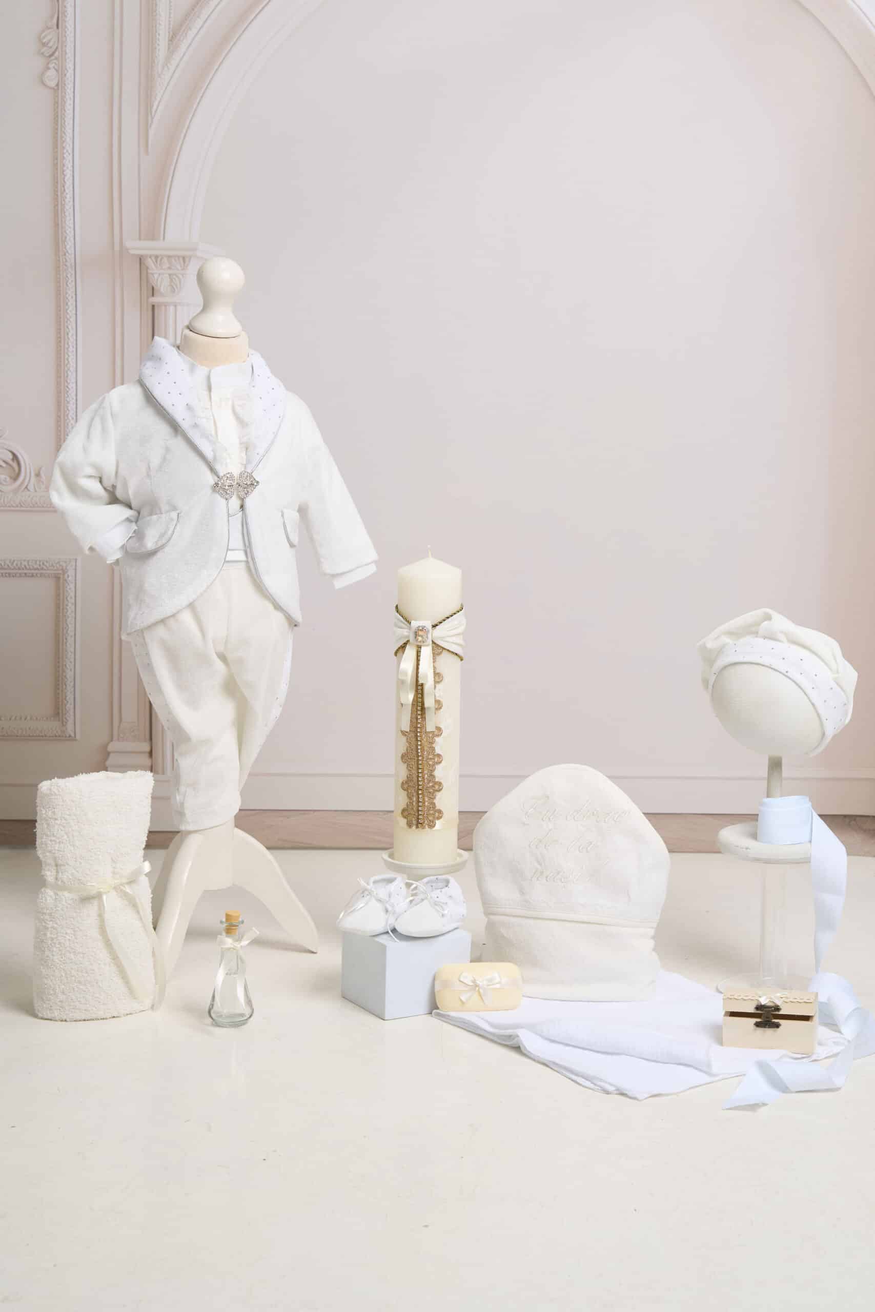 Set esențial de botez Serafim - Alb-ivoire 1 Set esențial de botez Serafim - Alb-ivoire