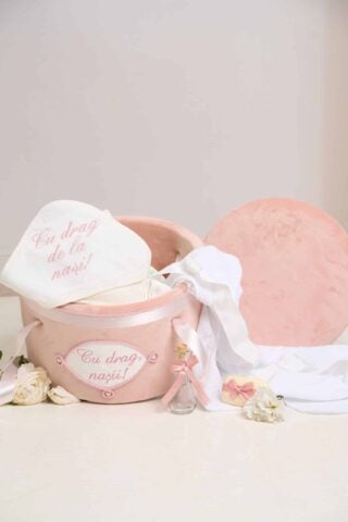Cufar De Botez Fete Pachet Trusou Complet Roz