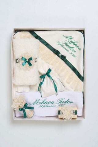 Trusou De Botez Dantela Fete Verde