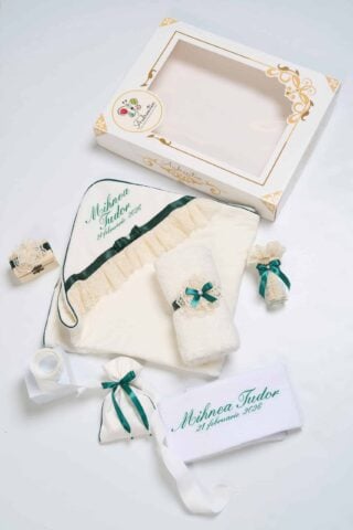 Trusou De Botez Dantela Fete Verde