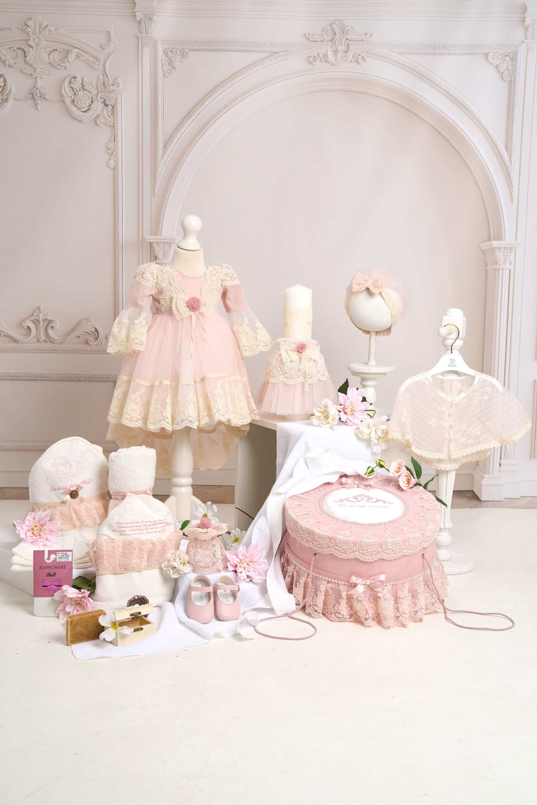 Set complet botez (trusou) - Lilibet (mânecă lungă) - Varianta 2 1 SET COMPLET BOTEZ LILIBET