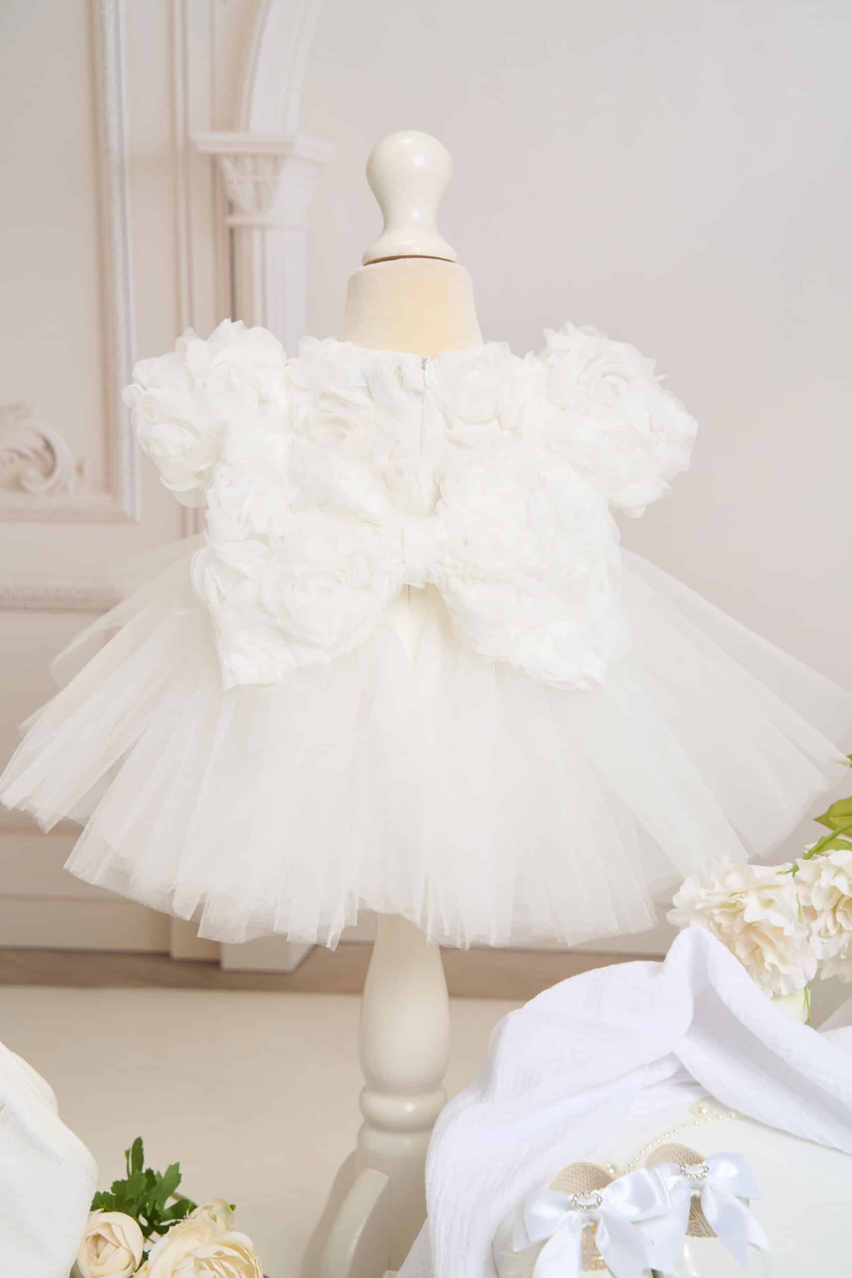 Set complet botez (trusou) - Divine Rose - ivoire (mânecă scurtă) 4 Set complet botez (trusou) - Divine Rose - ivoire (mânecă scurtă) - imagine 4