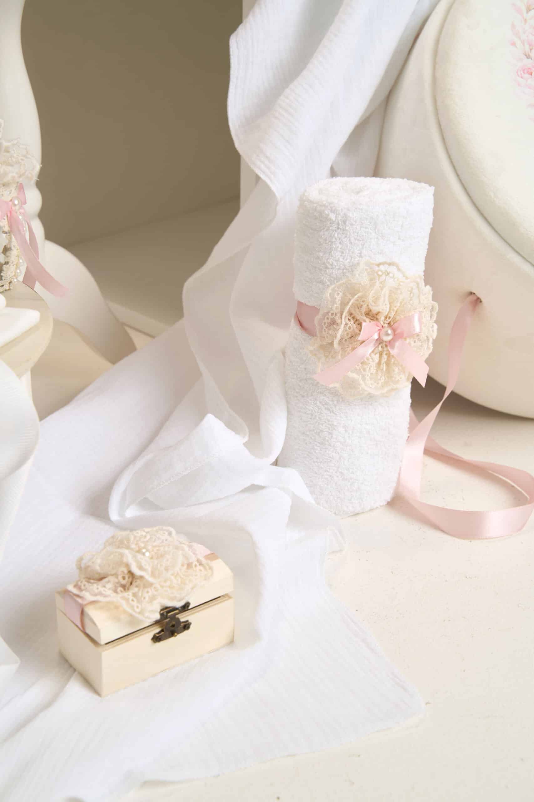 Set complet botez (trusou) - Fleur - roz-vintage (mânecă scurtă) 11 Set complet botez (trusou) - Fleur - roz-vintage (mânecă scurtă) - imagine 11