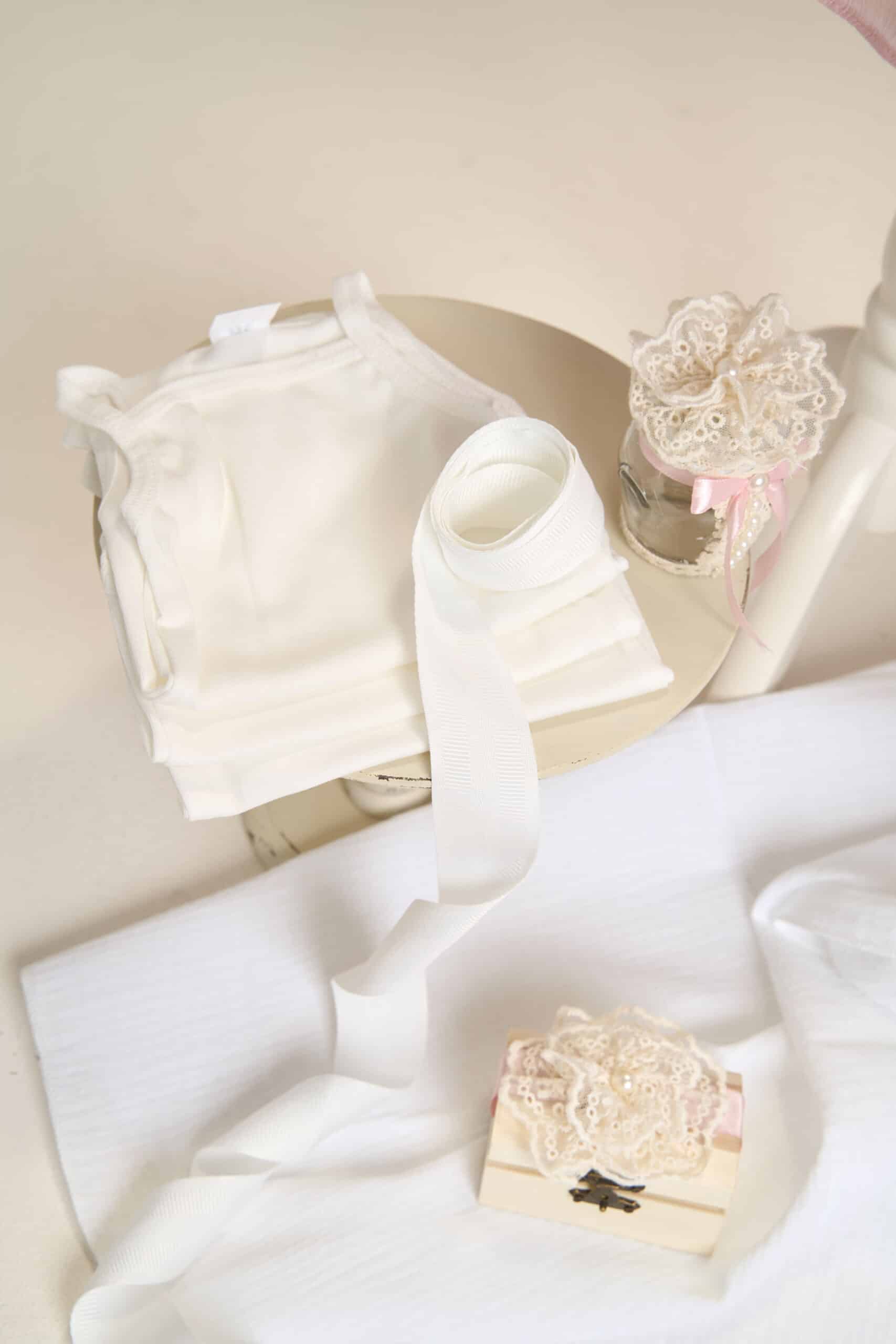 Set complet botez (trusou) - Fleur - roz-vintage (mânecă scurtă) 12 Set complet botez (trusou) - Fleur - roz-vintage (mânecă scurtă) - imagine 12