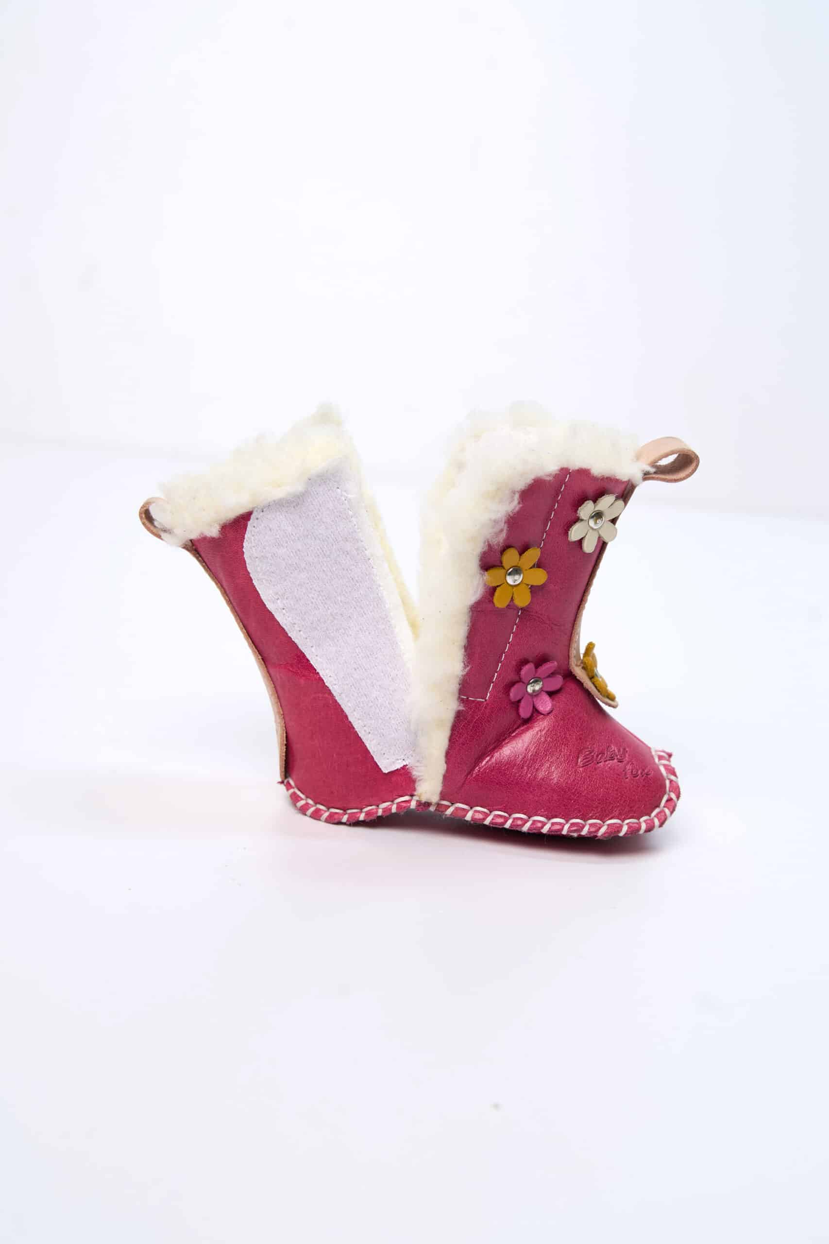 Ghetuțe Apaș - Fucsia și Floricele Multicolor 3 Ghetuțe Apaș - Fucsia și Floricele Multicolor - imagine 3
