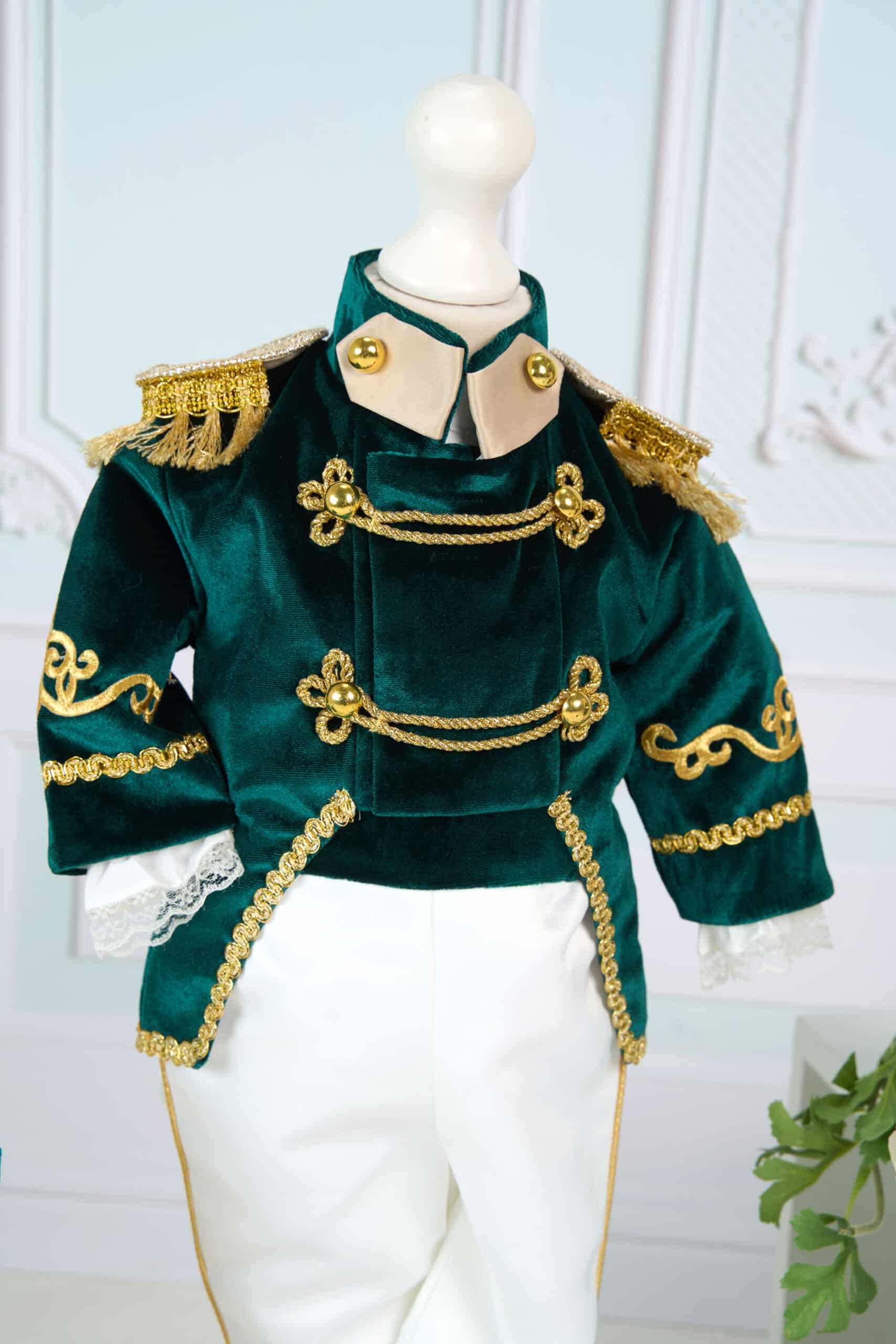 Set complet botez cufar buretat (trusou) - Nikolai - verde 8 Set complet botez cufar buretat (trusou) - Nikolai - verde - imagine 8